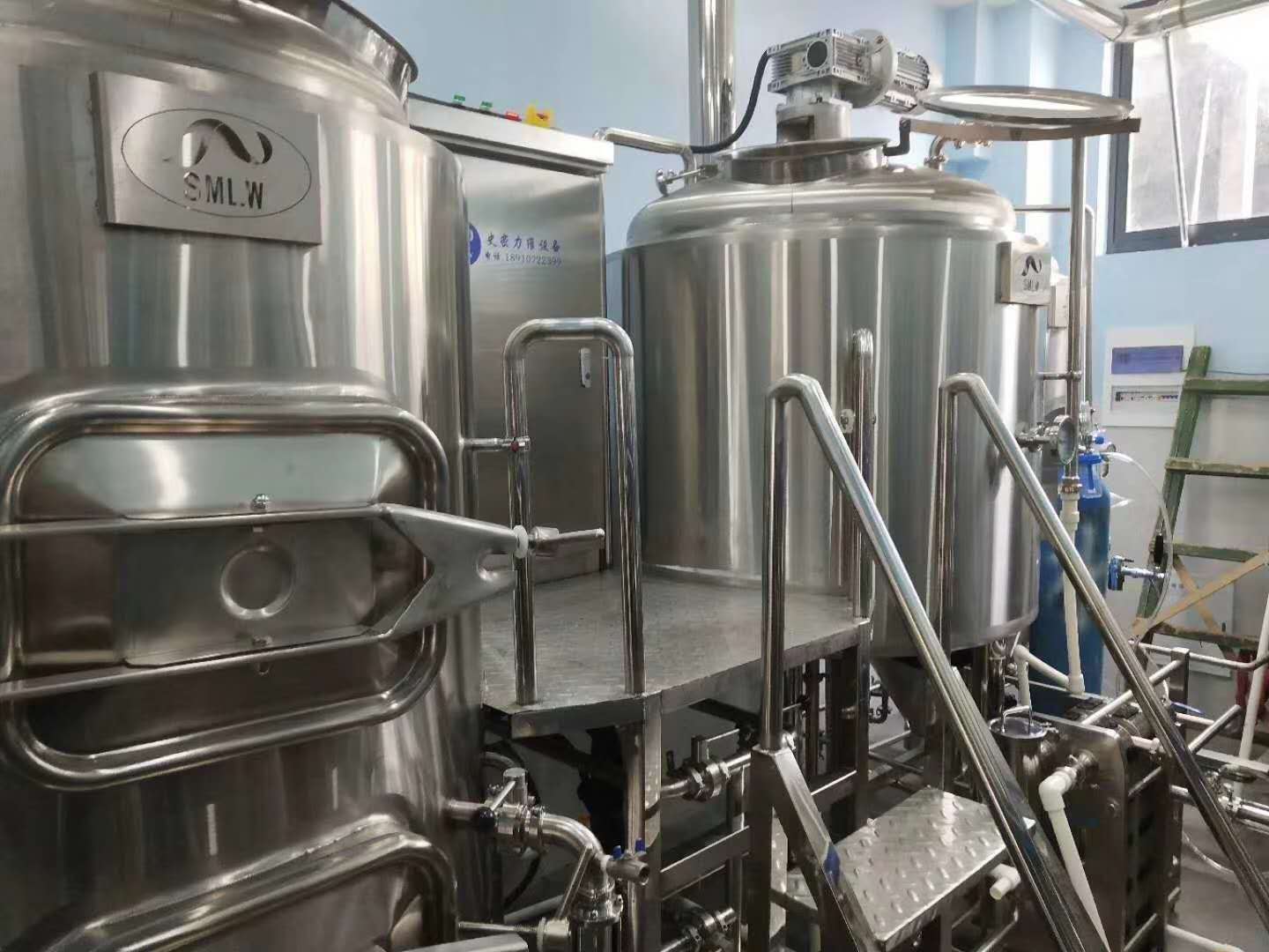 史密力维500升精酿啤酒设备在合肥安装现